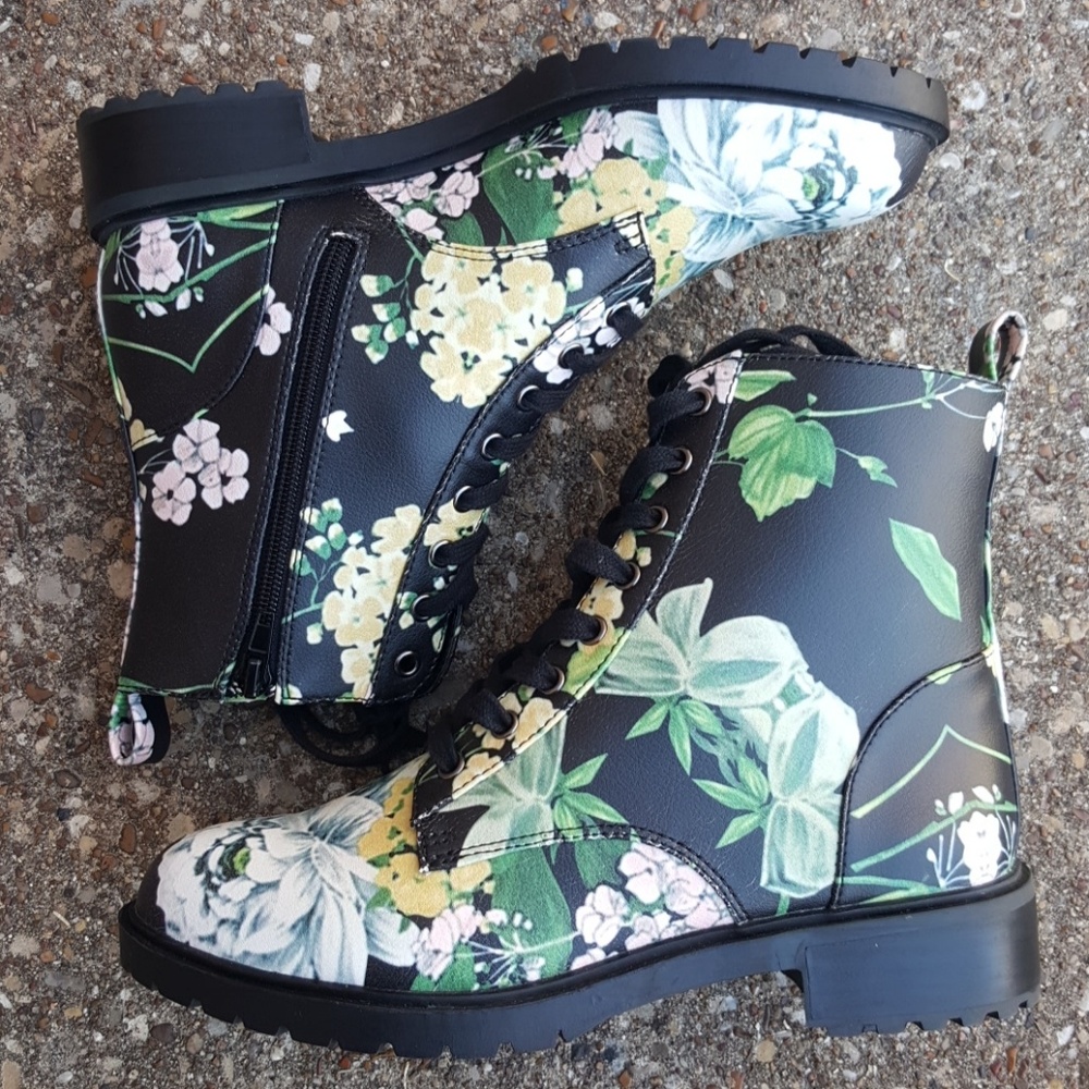 Steve Madden Floral Officer Combat Boots 7.5 - Picture 1 of 8